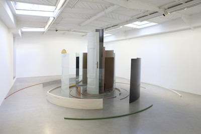 Exhibition view, kamel mennour, Paris - © Mennour