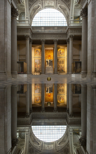 Installation view, Panthéon, Paris - © Mennour