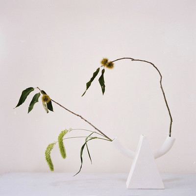 "Travailler fatigue", Césare Pavese (série "Est-il possible d'être révolutionnaire et d'aimer les fleurs?") - © Mennour