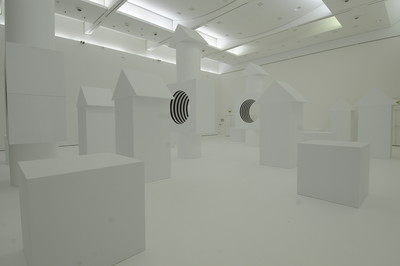 Comme un jeu d’enfant, work in situ - © Mennour