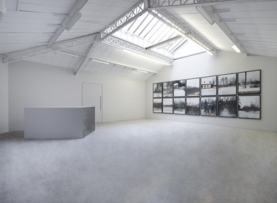 Exhibition view, kamel mennour, Paris - © Mennour