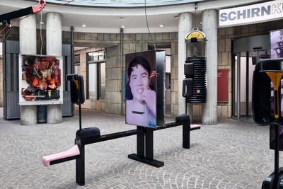 Exhibition view, Schirn Kunsthalle, Frankfurt - © Mennour