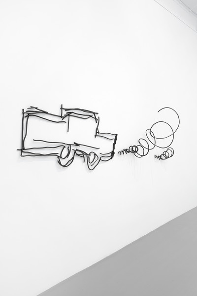Abetare (Car with smoke) - © Mennour