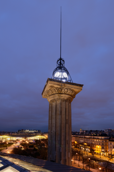 Exhibition view, Bourse de Commerce &mdash; Pinault Collection, Paris - © Mennour