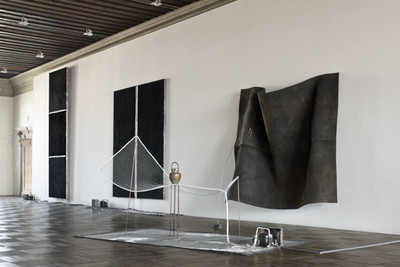 Exhibition view, Galleria Internazionale d'Arte Moderna di Cà Pesaro, Venice - © Mennour