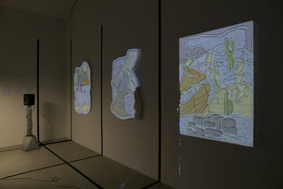 Neïl Beloufa,
View of the exhibition “La Morale de l’histoire”, kamel mennour (6 rue du Pont de Lodi), Paris 6, 2019
© ADAGP Neïl Beloufa
Photo. archives kamel mennour
Courtesy the artist and kamel mennour, Paris/London - © Mennour