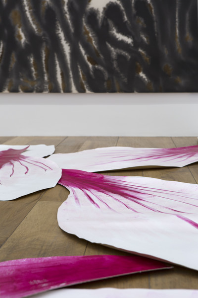 Latifa Echakhch, Magnolias - © Mennour