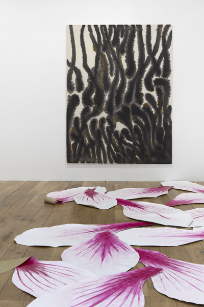 Latifa Echakhch, Magnolias - © Mennour