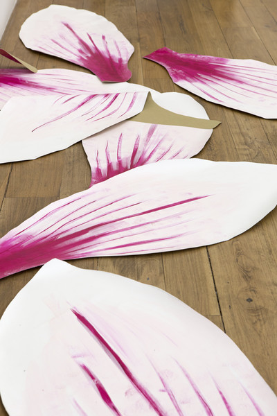 Latifa Echakhch, Magnolias - © Mennour