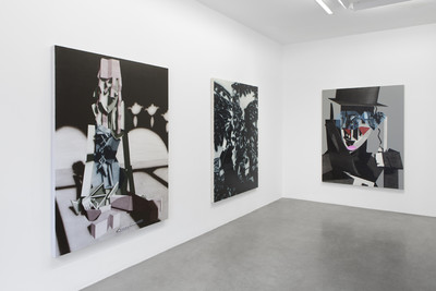 Avery Singer
*Untitled*, 2017
Acrylic on canvas, stretched over wood panel / 198,1 x 154,9 cm
*Untitled*, 2017
Acrylic on canvas, stretched over wood panel / 198,1 x 154,9 cm
*Untitled*, 2017
Acrylic on canvas, stretched over wood panel / 198,1 x 154,9 cm
View of the exhibition « The Commodification of Love », commissaire / curator : Cloé Perrone, kamel mennour (47 rue Saint‑André des arts), Paris, 2017
© Avery Singer
Photo. archives kamel mennour
Courtesy the artist; Gavin Brown's enterprise New York/Rome; Kraupa-Tuskany Zeidler, Berlin - © Mennour