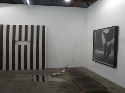 Art Brussels 2008 - © Mennour