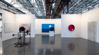 Art D&uuml;sseldorf 2022 - © Mennour