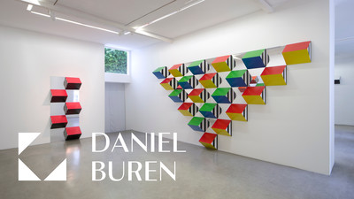 DANIEL BUREN — Pyramidal, hauts reliefs, travaux in situs et situés, 2017 - © Mennour