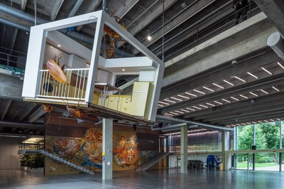 Huang Yong Ping - Garage Museum - © Mennour