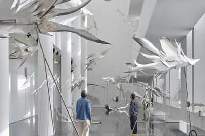 PETRIT HALILAJ & ÁLVARO URBANO - MACBA - © Mennour