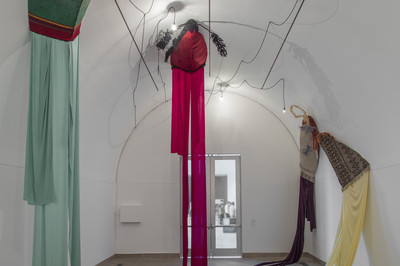 Hammer Projects: Petrit Halilaj, installation view, Hammer Museum, Los Angeles, September 15, 2018-January 20, 2019. Photo: Brian Forrest. - © Mennour