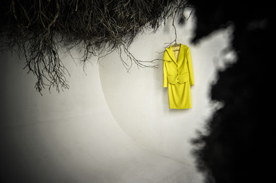 Petrit Halilaj
I’m hungry to keep you close. I want to find the words to resist but in the end there is a locked sphere. The funny thing is that you’re not here, nothing is
Kosovo Pavilion, Venice Biennale, 2013
Photo. Atdhe Mulla
Courtesy the Artist, ChertLüdde, Berlin and kamel mennour, Paris/London - © Mennour