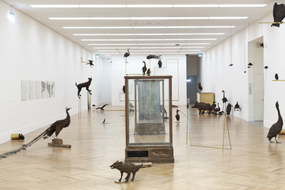 Petrit Halilaj
She, fully turning around, became terrestrial
Exhibition view at the Kunst- und Ausstellungshalle der Bundesrepublik Deutschland, Bonn, 2015
© Petrit Halilaj
Photo: Simon Vogel
Courtesy the Artist, ChertLüdde, Berlin and kamel mennour, Paris/London - © Mennour